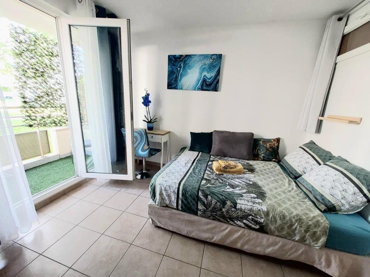 2 Chambres Privees - 6 Personnes A 8 Minutes De Disneyland Montévrain Eksteriør bilde